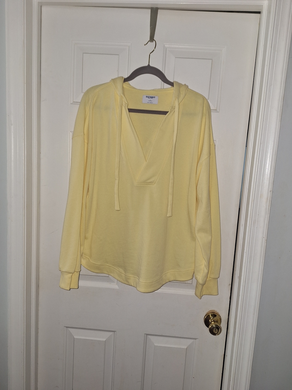 Old Navy Lightweight Soft Hoodie M  NEW